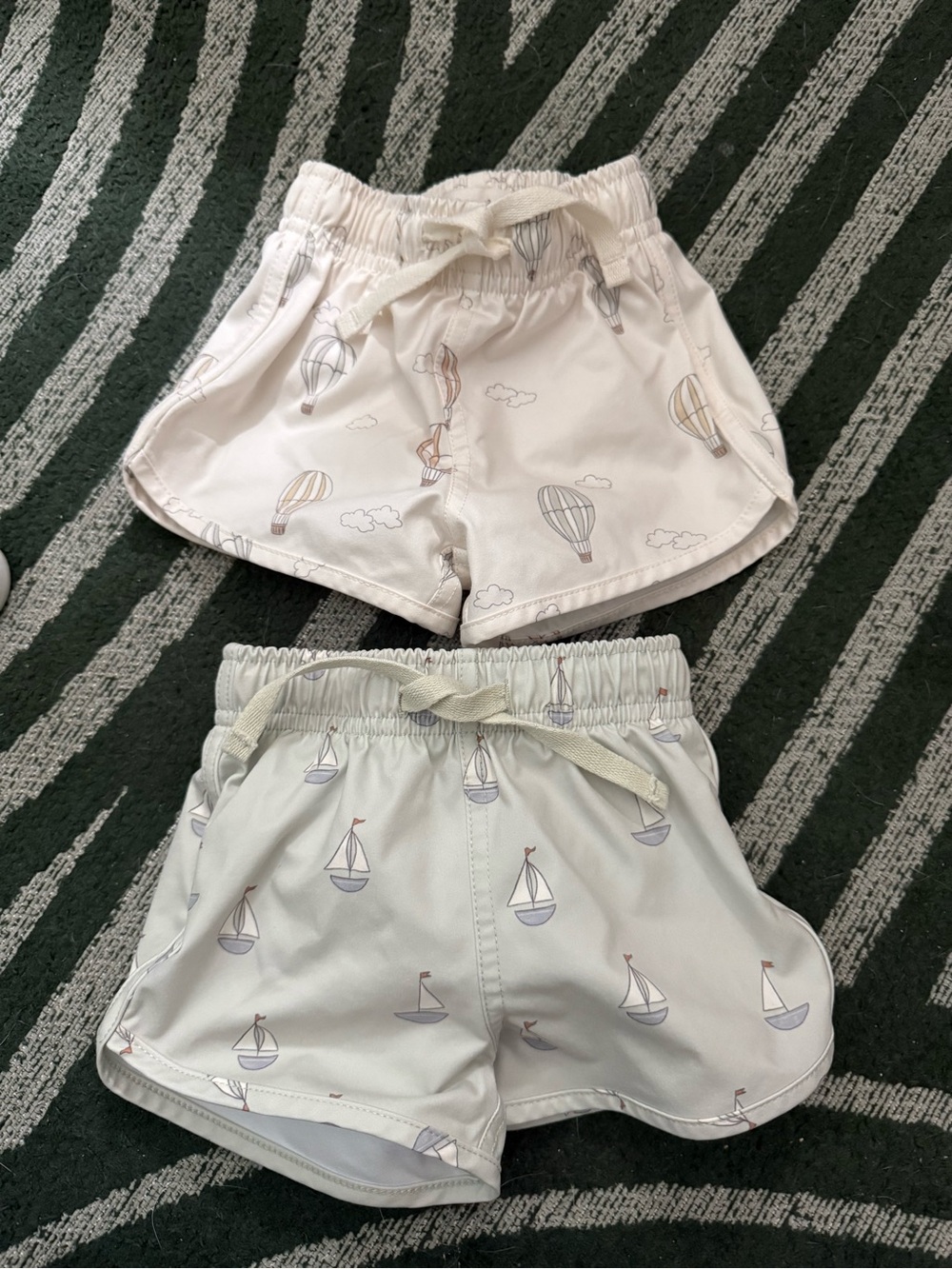 Quincy Mae Kids Swim Trunks in Cream and Light Gray Nautical Print